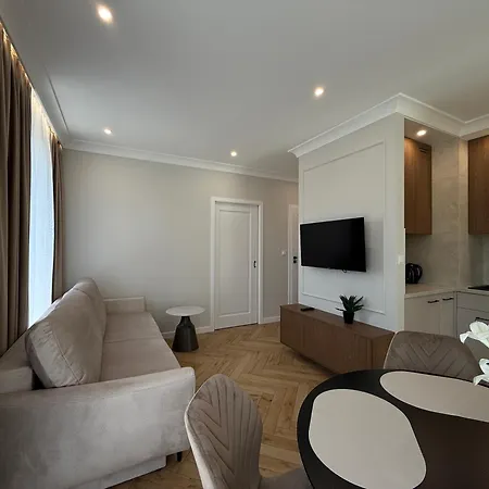 Apartamento Klonova Z Tarasem *